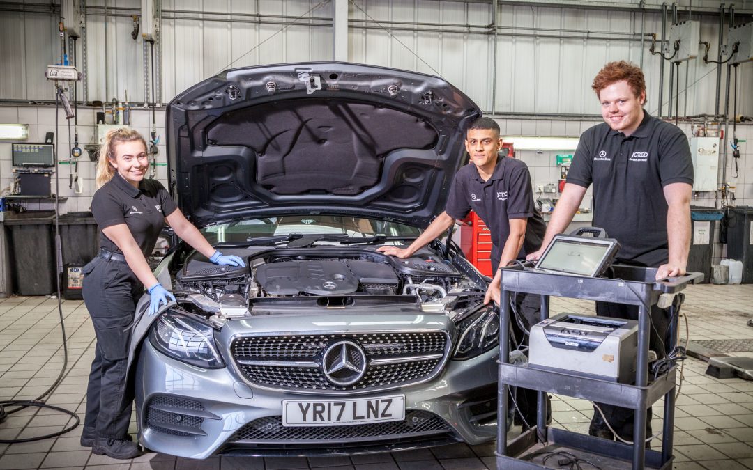 JCT600 celebrates over 100 apprentices in the business as it seeks another 25