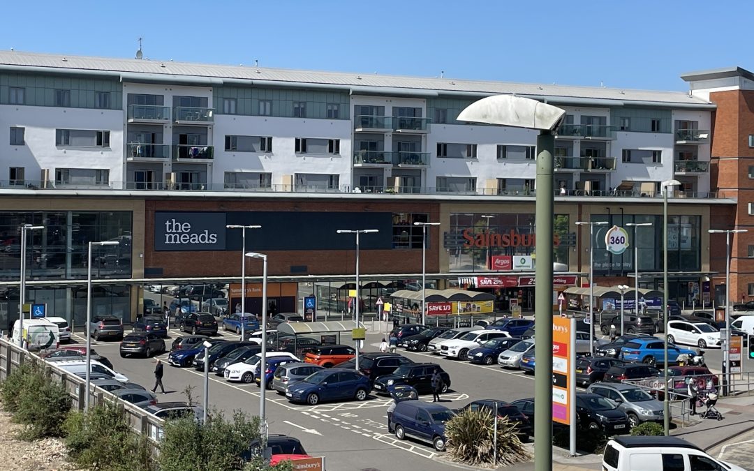 Lambert Smith Hampton Investment Management acquires Farnborough shopping centre for Rushmoor council, and Eddisons appointed as managing agents